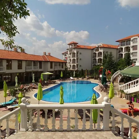 Apartment Triumph Village - Private - Black Sea *