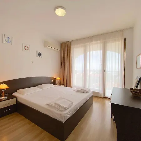 Apartment Triumph Village - Private - Black Sea *