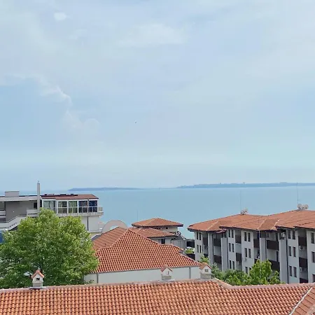 Apartment Triumph Village - Private - Black Sea